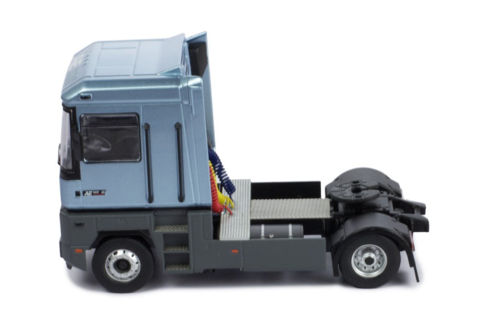 TR125.22_2.jpg