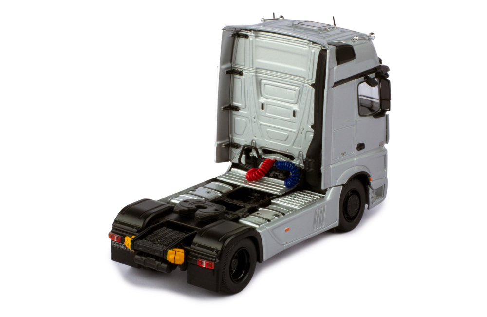 TR124.22_5.jpg