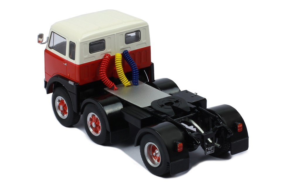 TR101_3.jpg