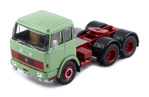 [TR151.22] Mô hình xe đầu kéo IXO 1:43 Henschel Hs 19 Ts 1966 Green - TR151.22